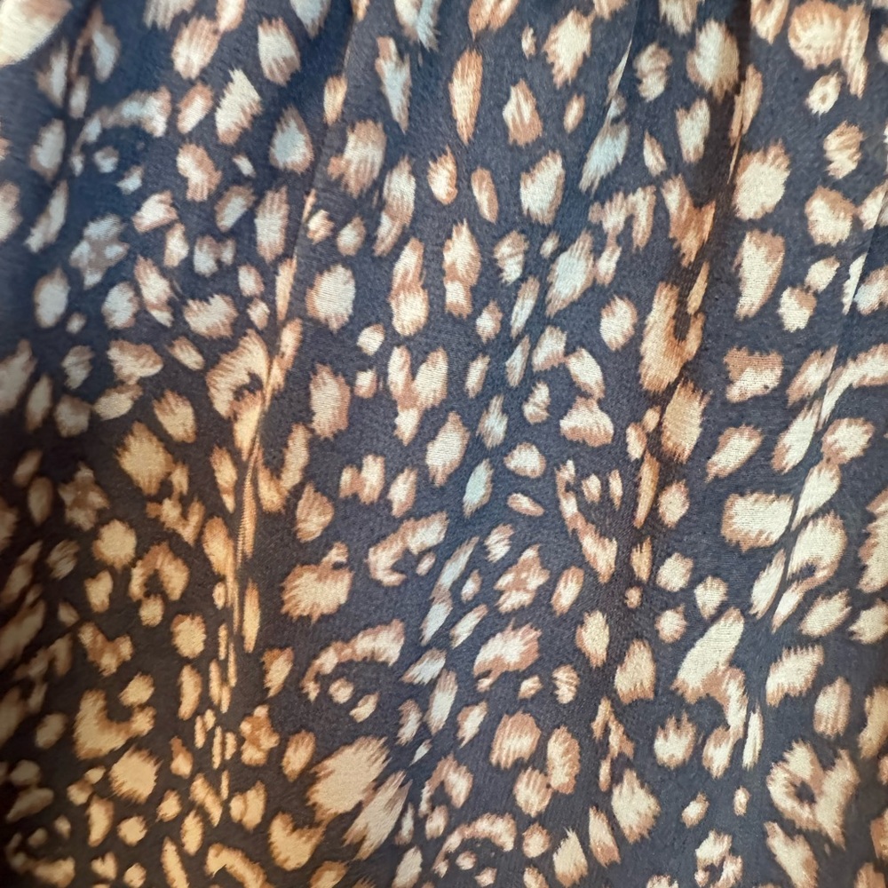 Jodifl Ruffle Leopard Pattern Top - Picture 4 of 4